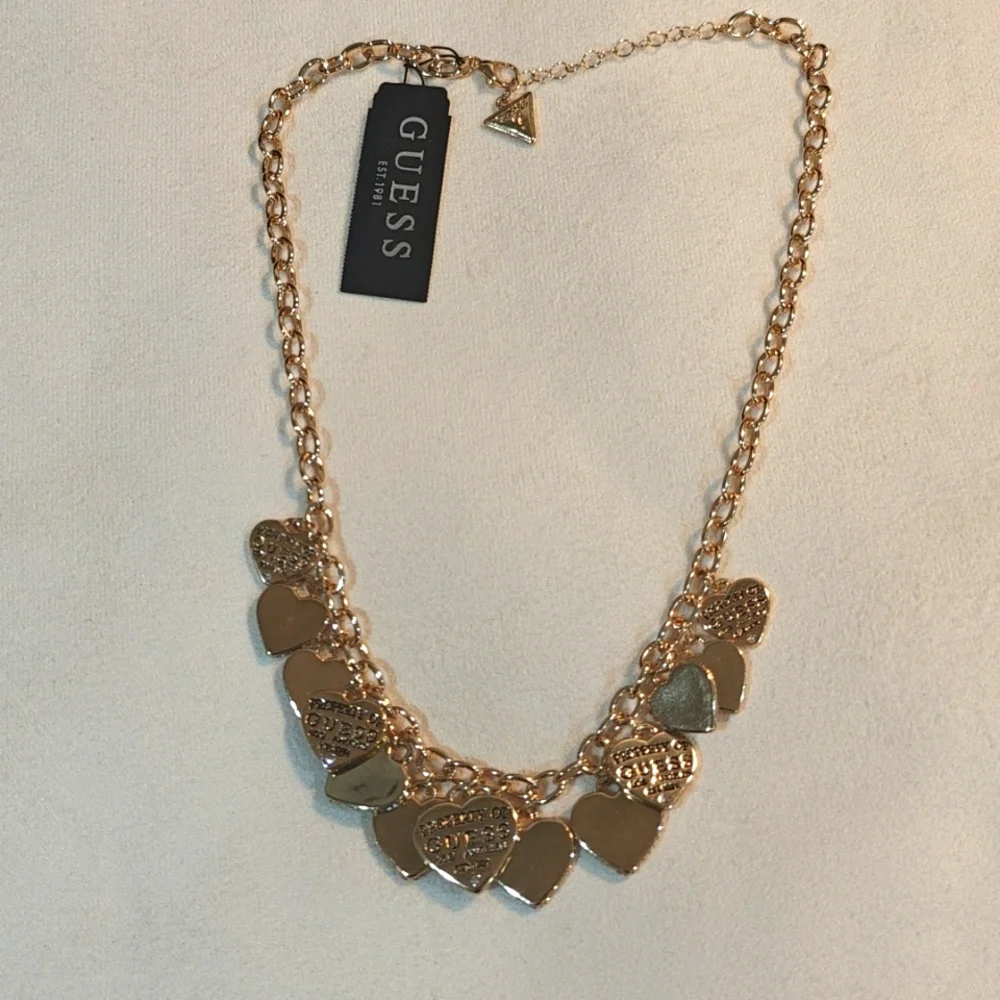 Guess Hearts Necklace - Picture 4 of 5